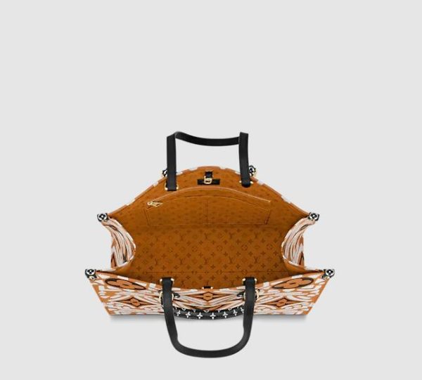 Louis Vuitton LV CRAFTY ONTHEGO GM M45359 - Image 3