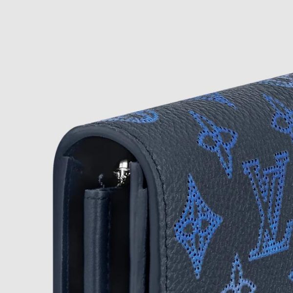 Louis Vuitton LV IRIS WALLET M81177 - Image 4