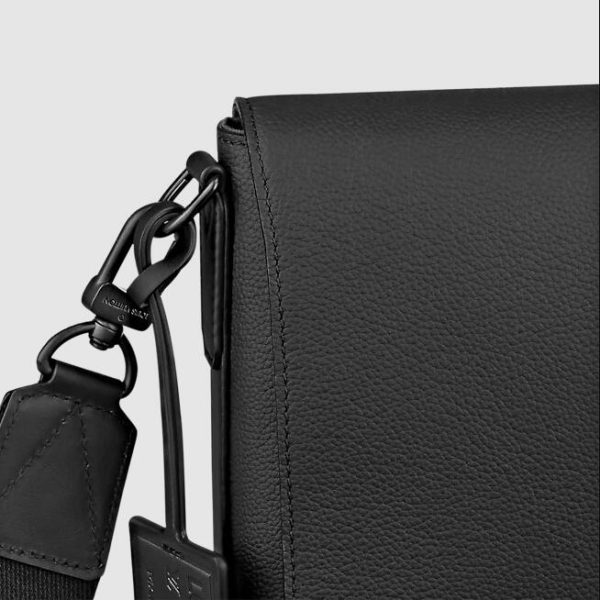 Louis Vuitton MESSENGER M57080 - Image 4